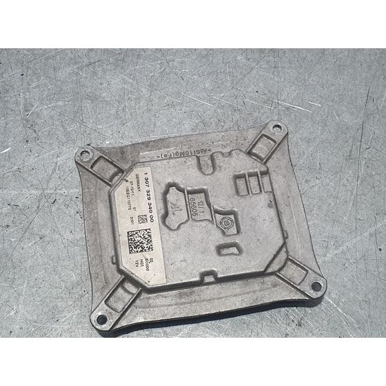 Centralita Faro Para Opel Zafira Tourer
