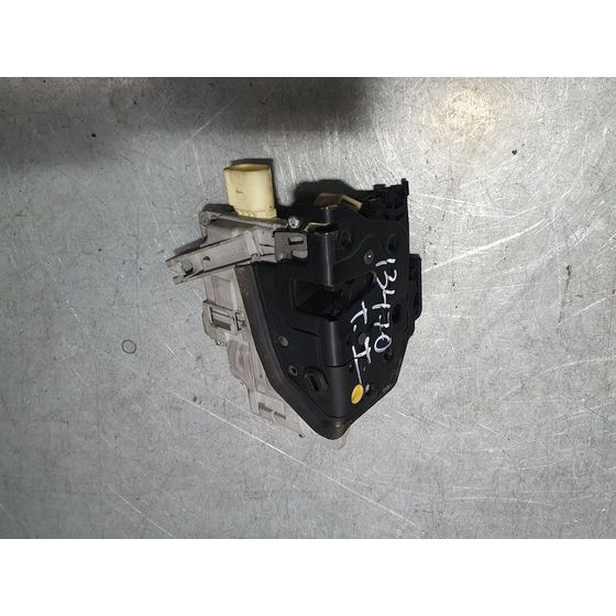 Cerradura Puerta Trasera Izquierda  Para Audi Q7