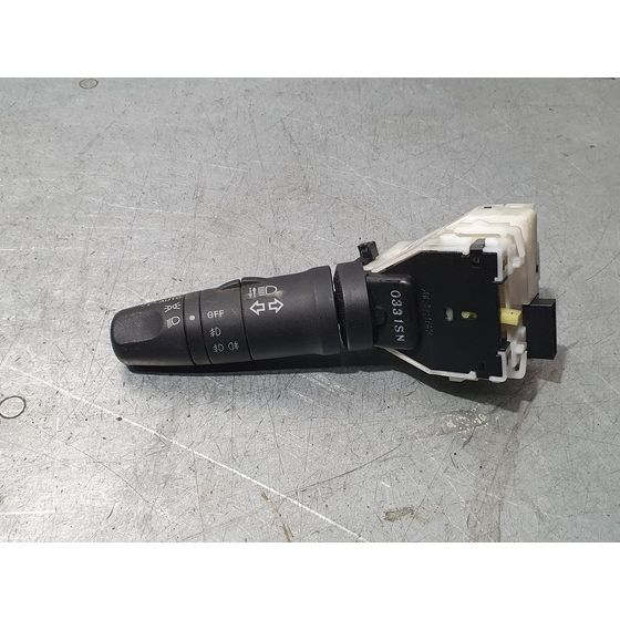 Mando Luces Para Nissan Note