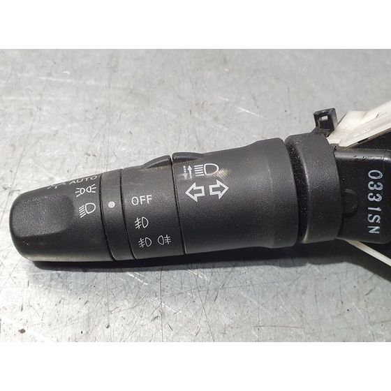 Mando Luces Para Nissan Note