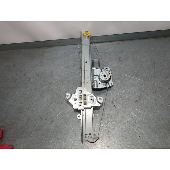 Elevalunas Delantero Derecho Para Nissan Micra V