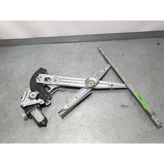 Elevalunas Delantero Derecho para Nissan Note