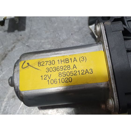 Elevalunas Delantero Derecho para Nissan Note