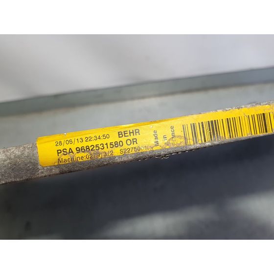 Condensador / Radiador Aire Acondicionado Para Peugeot Partner Kombi