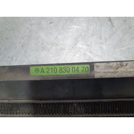 Condensador / Radiador Aire Acondicionado Para Mercedes Clase E  Berlina Diesel