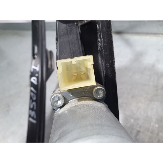 Elevalunas Delantero Izquierdo para Skoda Superb (3V3)