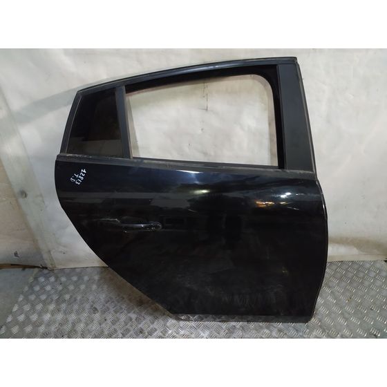 Puerta Trasera Derecha Para Fiat Bravo