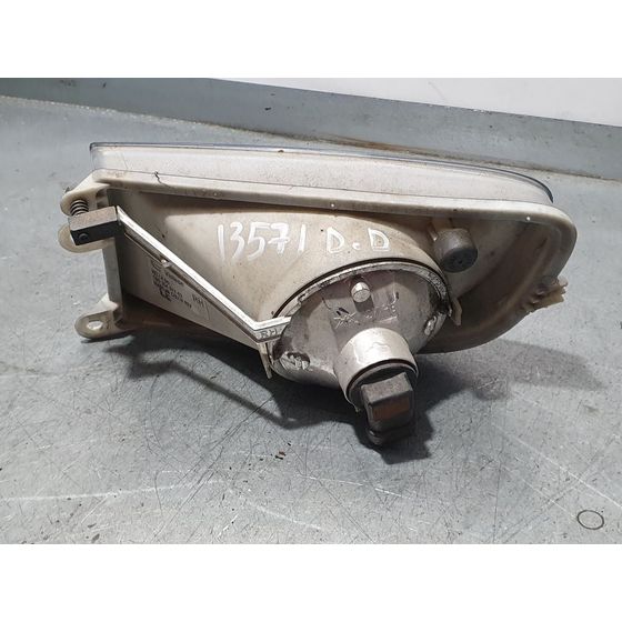 Faro Antiniebla Derecho Para Skoda Octavia Berlina