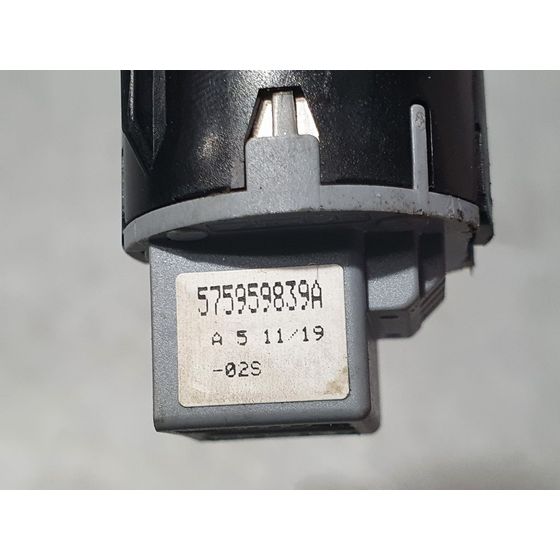 Boton Start/Stop para Seat Ibiza (Kj1)