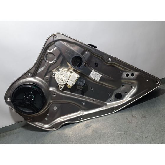 Elevalunas Trasero Derecho para Mercedes-Benz Clase C (W204) Berlina