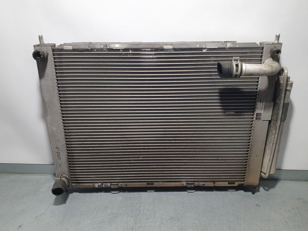 Radiador Agua Para Nissan Note