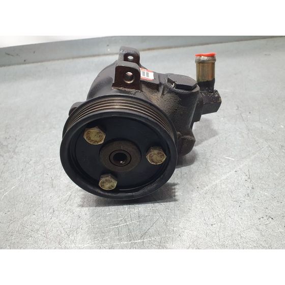 Bomba Direccion para Ford Escort Berl./Turnier