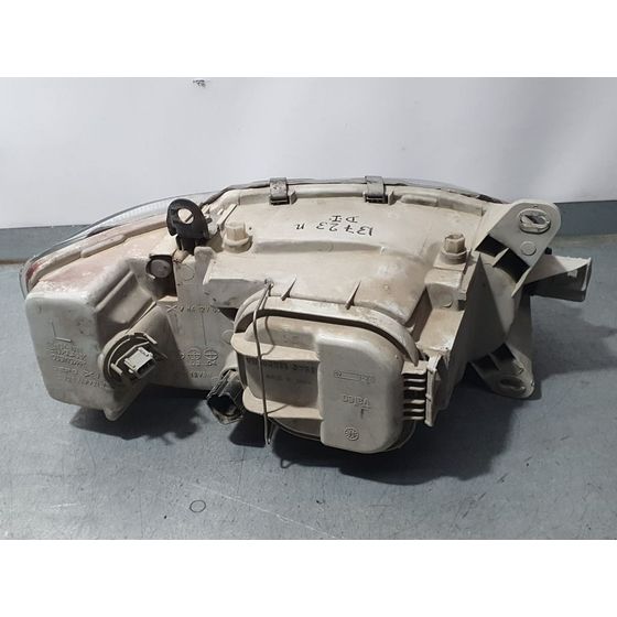 Faro Izquierdo Para Ford Escort Berl./Turnier
