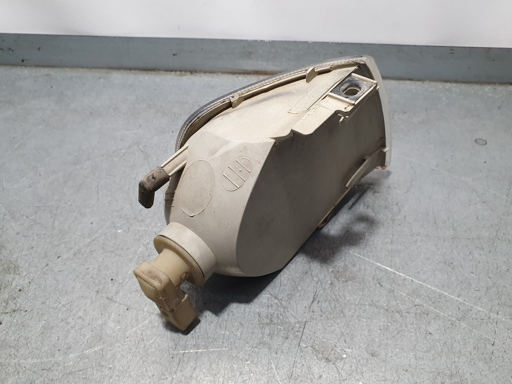 Piloto Delantero Izquierdo para Volkswagen Polo Berlina (6N1)