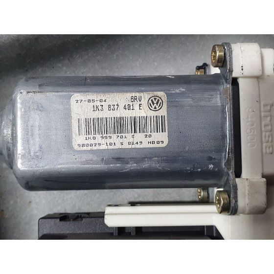 Elevalunas Delantero Izquierdo Para Volkswagen Golf V Berlina