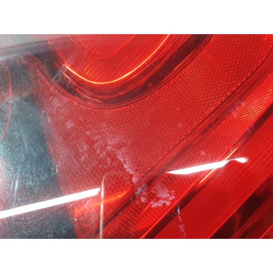 Piloto Trasero Derecho Para Volkswagen Polo