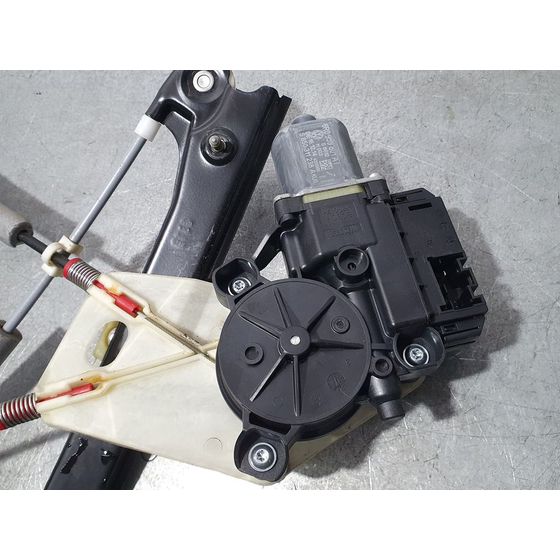 Elevalunas Delantero Izquierdo para Volkswagen Polo