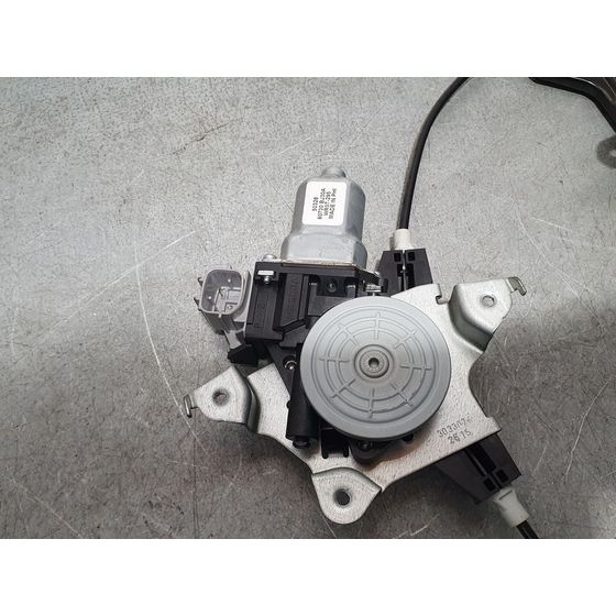 Elevalunas Delantero Derecho Para Nissan Nv 200