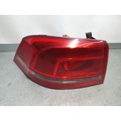 Piloto Trasero Izquierdo Para Volkswagen Passat Lim.