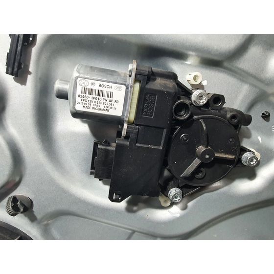 Elevalunas Delantero Derecho Para Hyundai Ix20
