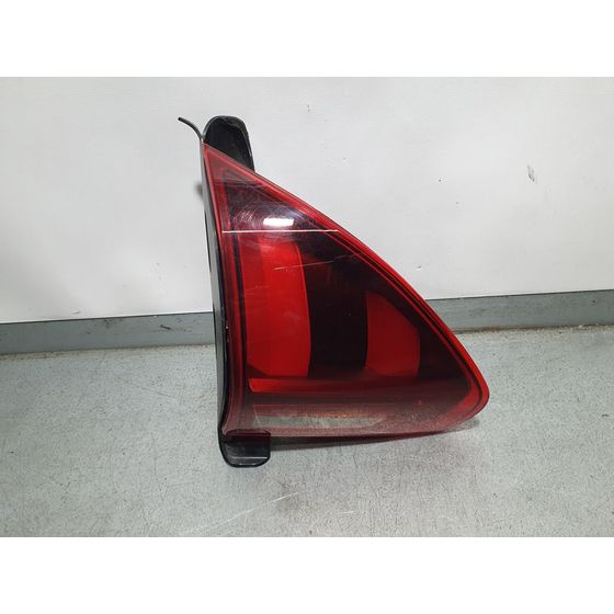 Piloto Trasero Izquierdo Para Peugeot 2008