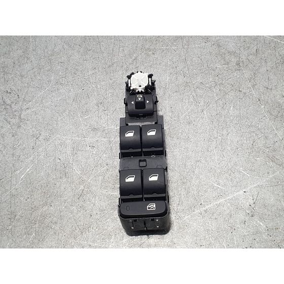 Mando Elevalunas Delantero Izquierdo Para Peugeot 5008