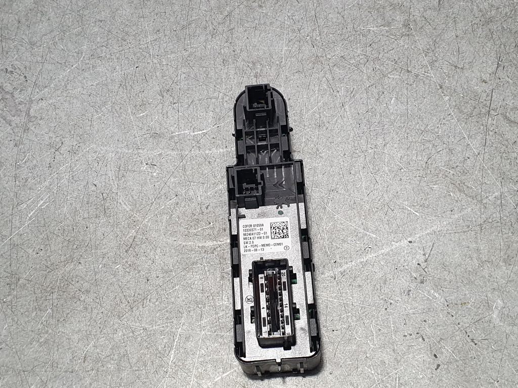 Mando Elevalunas Delantero Izquierdo  Para Peugeot 5008