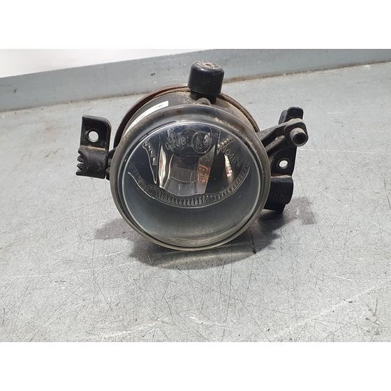 Faro Antiniebla Derecho Para Ford Focus Berlina