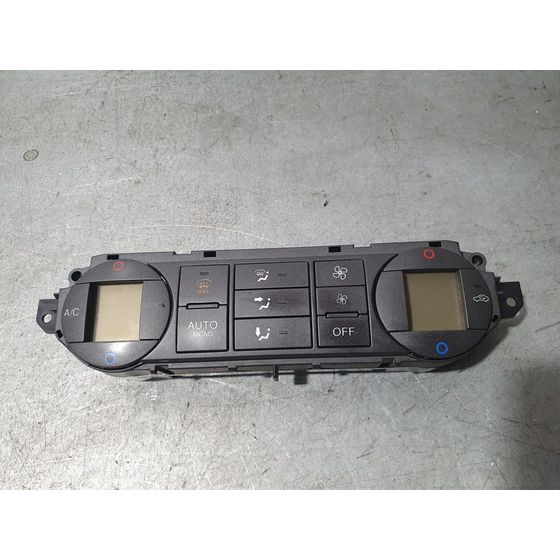 Mando Climatizador Para Ford Focus Berlina