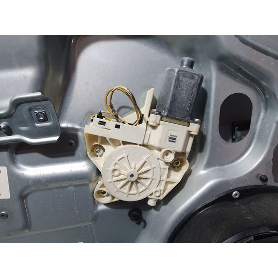 Elevalunas Delantero Izquierdo Para Ford Focus Berlina
