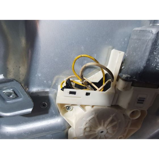 Elevalunas Delantero Izquierdo Para Ford Focus Berlina