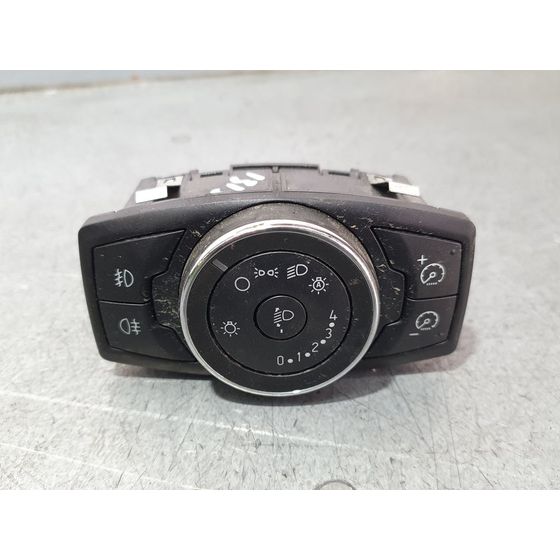 Mando Luces Para Ford Focus Lim.