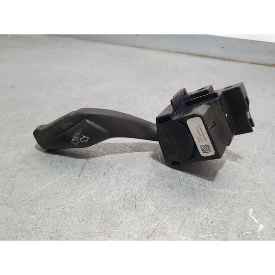 Mando Intermitentes Para Ford Focus Lim.