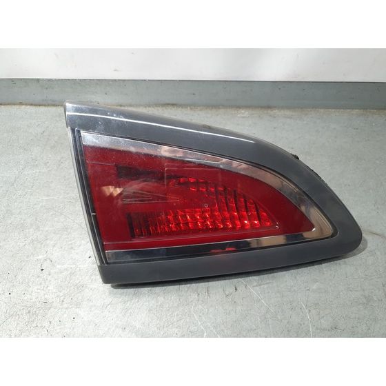 Piloto Trasero Izquierdo Para Renault Scenic Iii