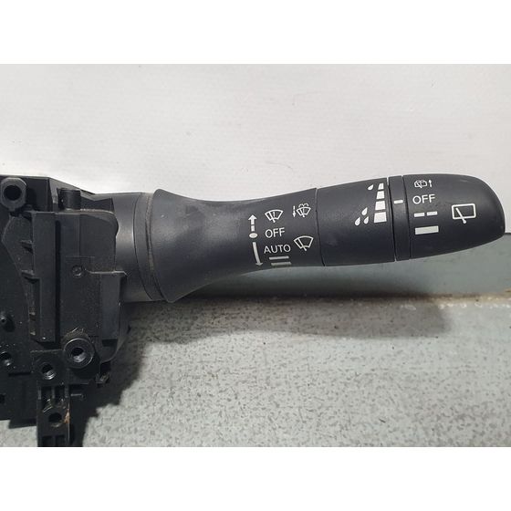 Mando Luces Y Limpia Para Nissan Qashqai