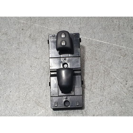 Mando Elevalunas Delantero Derecho Para Nissan Qashqai