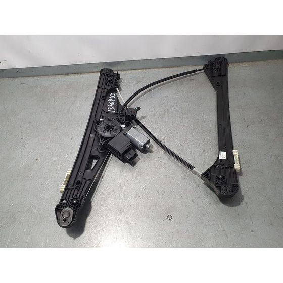 Elevalunas Delantero Derecho Para Peugeot 3008