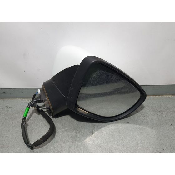 Retrovisor Derecho Para Nissan Micra V