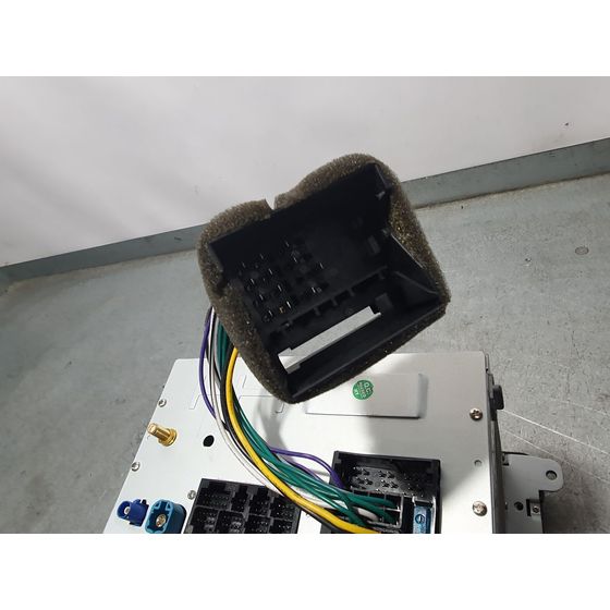 Sistema Navegacion Gps Para Volkswagen Golf V Berlina
