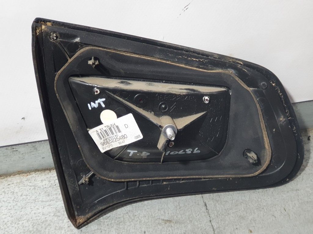 Piloto Trasero Derecho Para Citroen C3