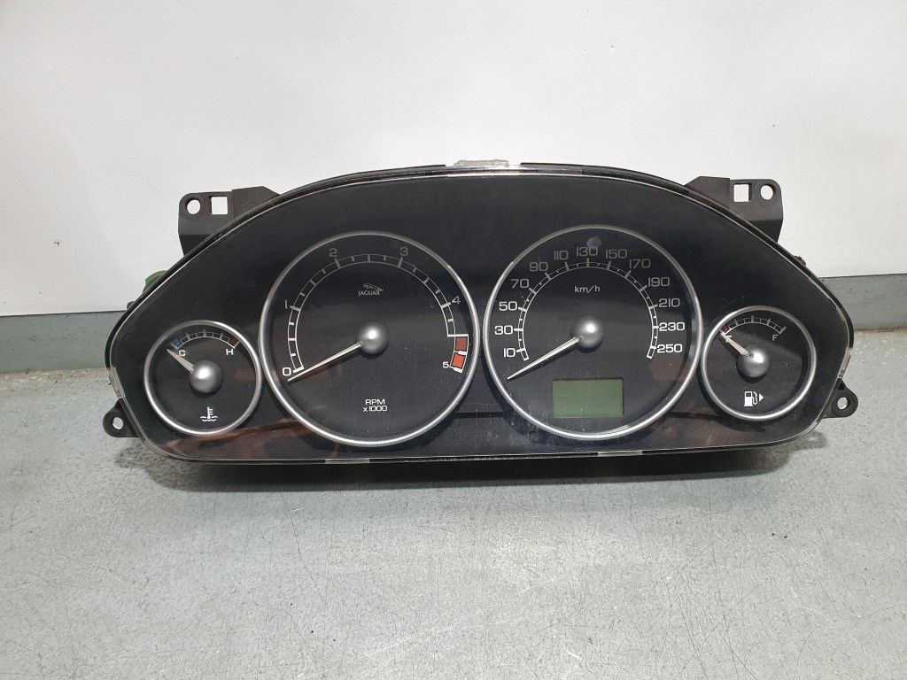 Cuadro Instrumentos Para Jaguar X-Type