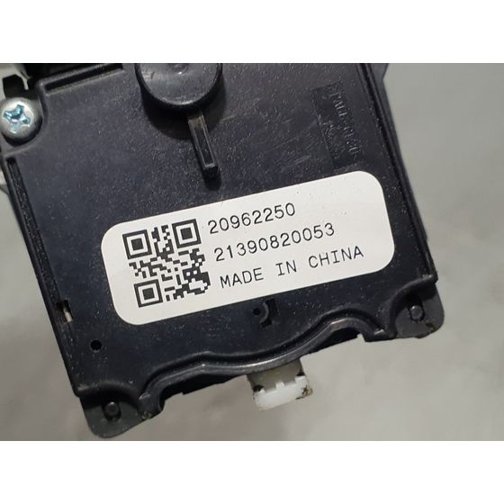 Mando Intermitentes Para Chevrolet Aveo Sedán