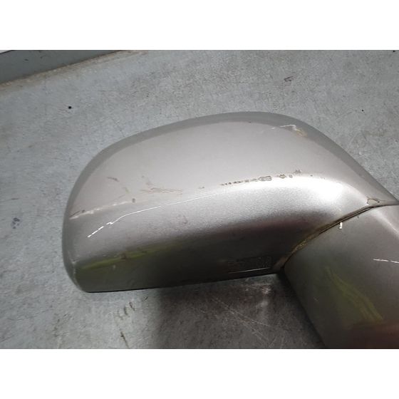 Retrovisor Derecho Para Hyundai Trajet