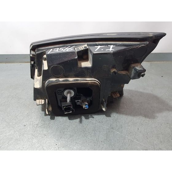 Piloto Trasero Izquierdo Para Peugeot 5008