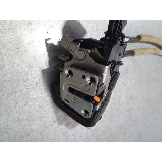 Cerradura Puerta Delantera Derecha para Nissan Leaf