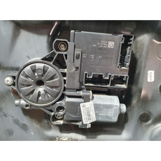 Elevalunas Delantero Derecho Para Volkswagen Passat Variant