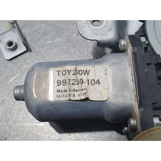 Elevalunas Trasero Derecho para Toyota Corolla Verso