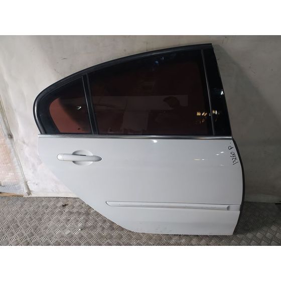 Puerta Trasera Derecha Para Renault Laguna Iii
