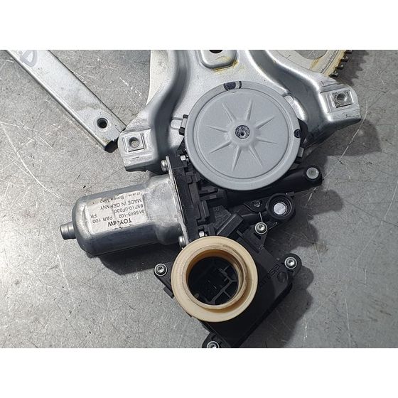 Elevalunas Delantero Derecho para Toyota Verso
