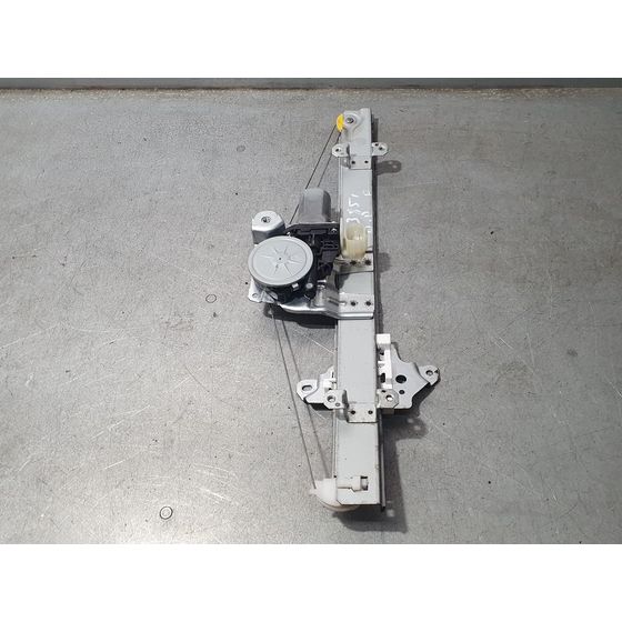 Elevalunas Delantero Derecho para Nissan Micra V (K14)